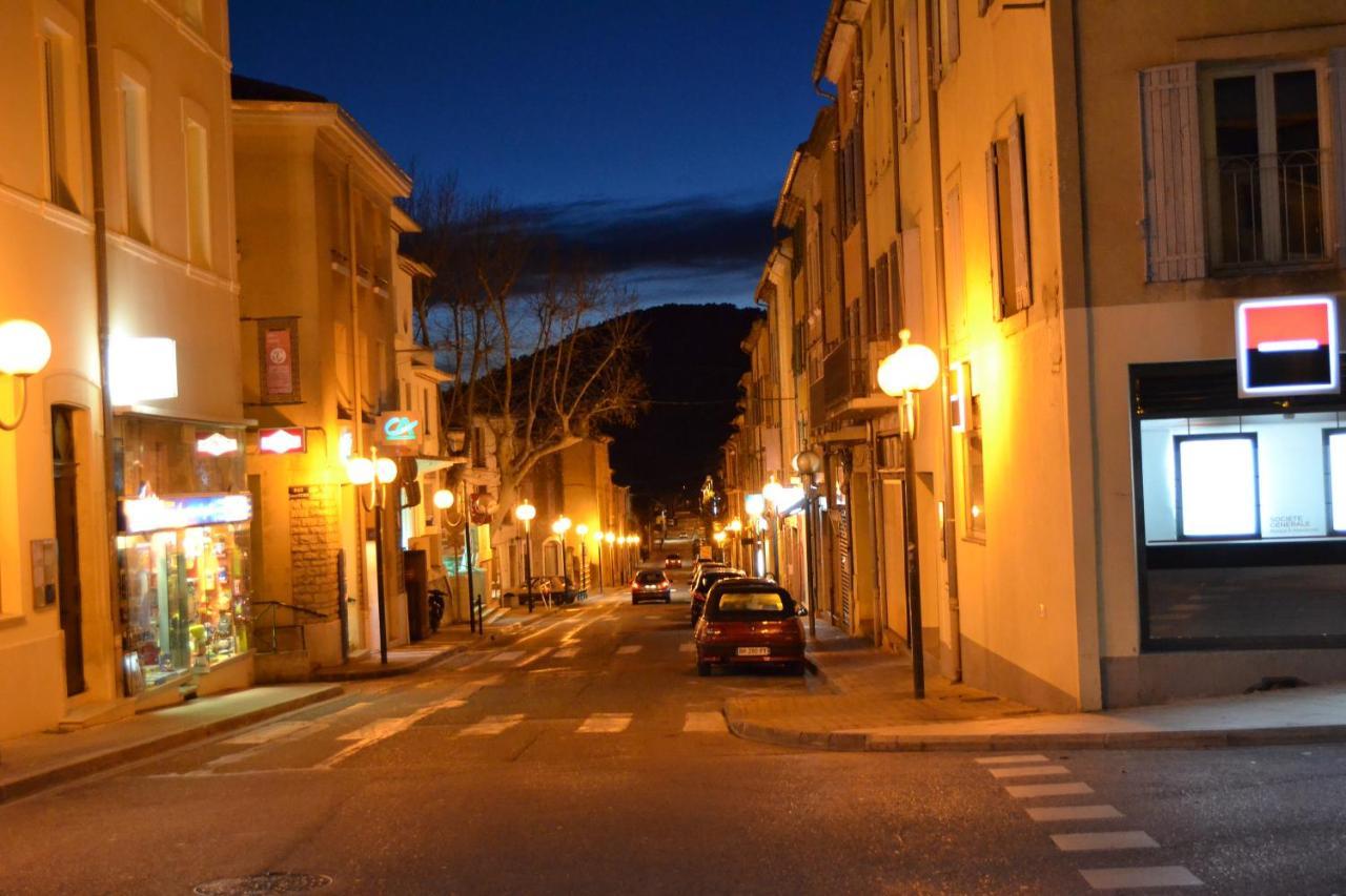 Y Here Vaison-la-Romaine Exterior photo